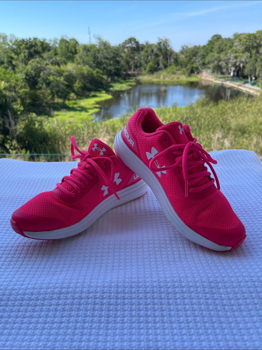 Under Armour Women's Bright Pink Mesh Running Sneakers Size: 5.5Y